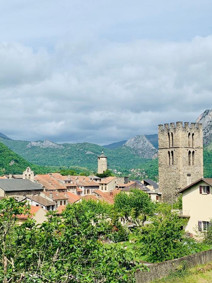 La Kabylie au coeur des 3 Vallées Tarascon-sur-Ariège Extérieur photo